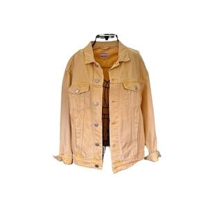 PAPAYA, WOMENS, DISTRESSED, YELLOW JEAN JACKET. IN NEW CONDITION. SIZE S
